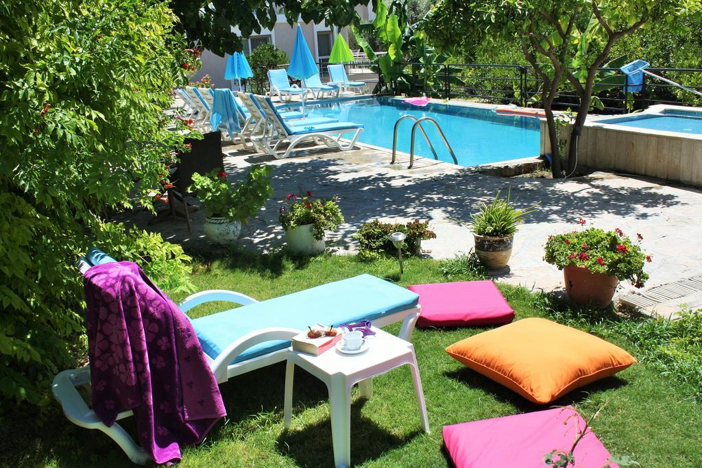 Parla Apart Hotel เซสเม ภายนอก รูปภาพ