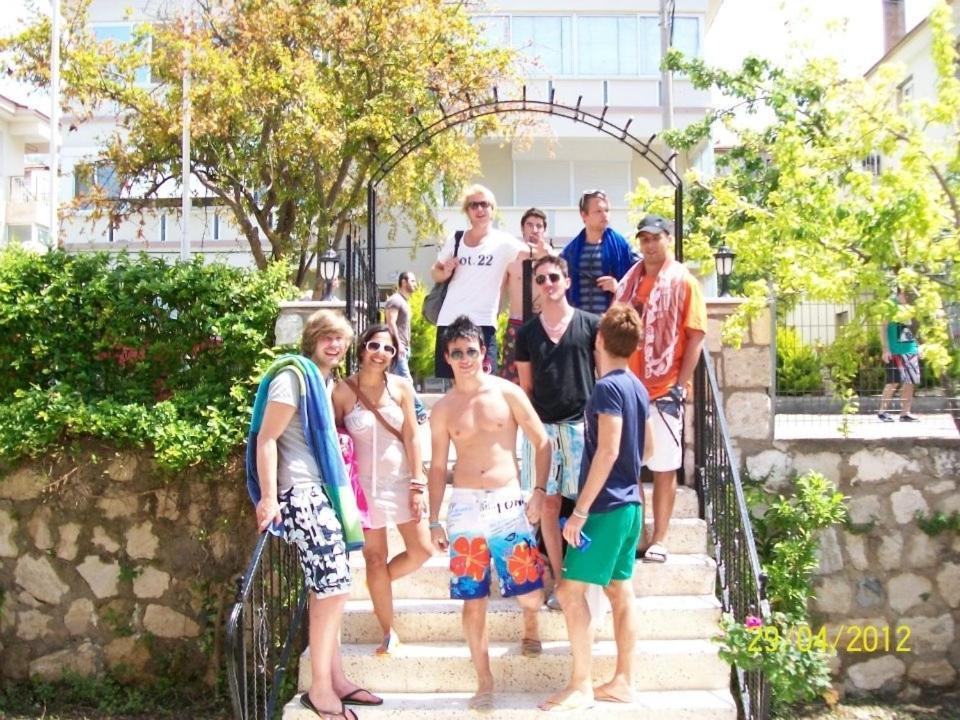 Parla Apart Hotel เซสเม ภายนอก รูปภาพ